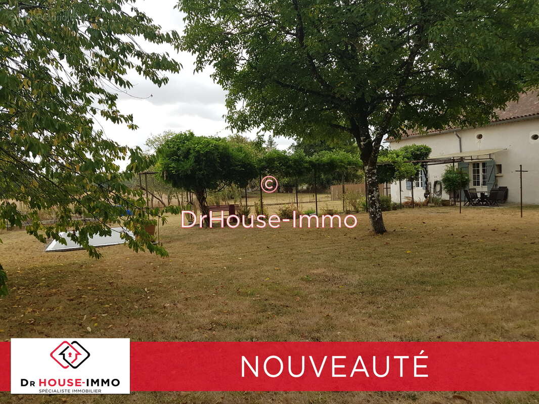 Maison à PETIT-BERSAC