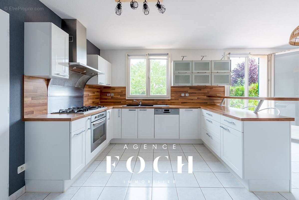 Maison à GONDREVILLE