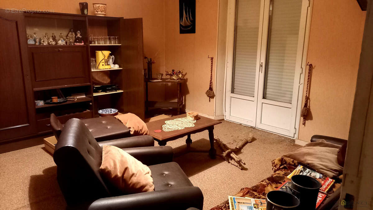 Maison à SAINT-LEONARD