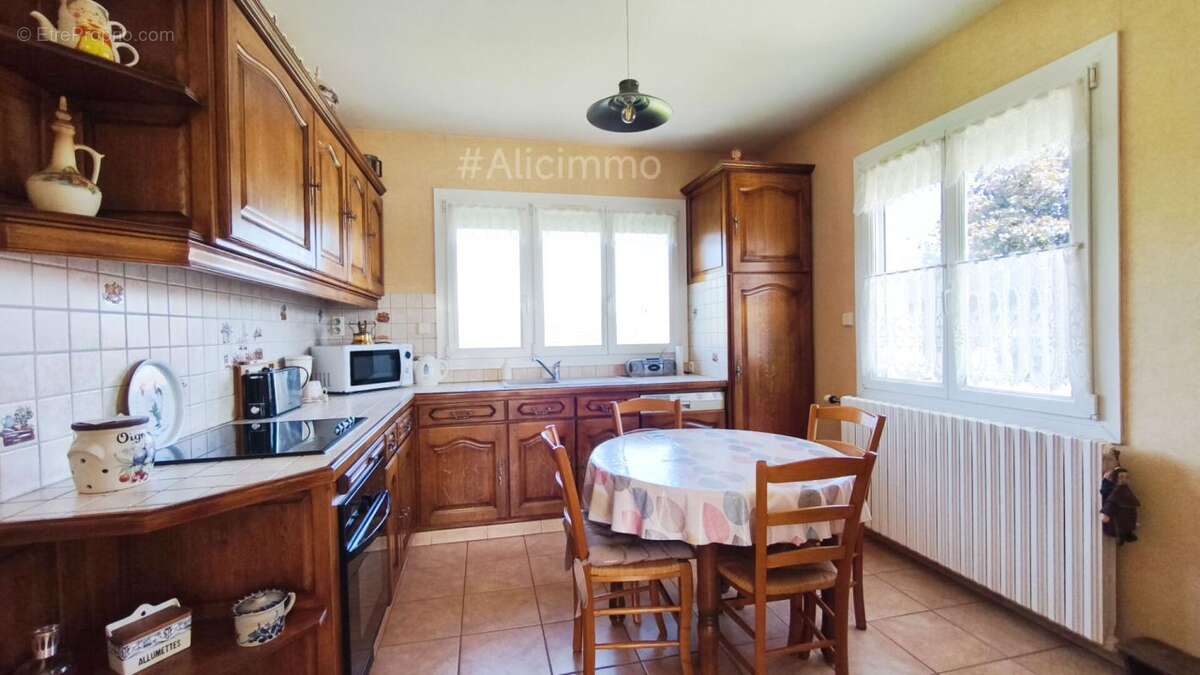 Maison à SEZANNE