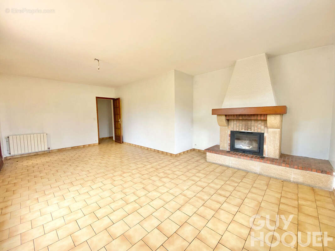 Maison familiale de 107 m²  proche Salies de Béarn sur un terrain de 2 800 m² - photo 6