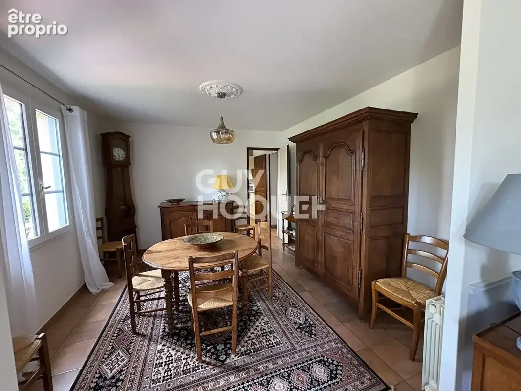 Maison 6 pièces 137 m² à vendre à Lacroix-Saint-Ouen (60610) - photo 4