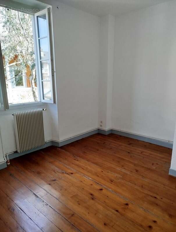 Appartement à BAGNERES-DE-BIGORRE