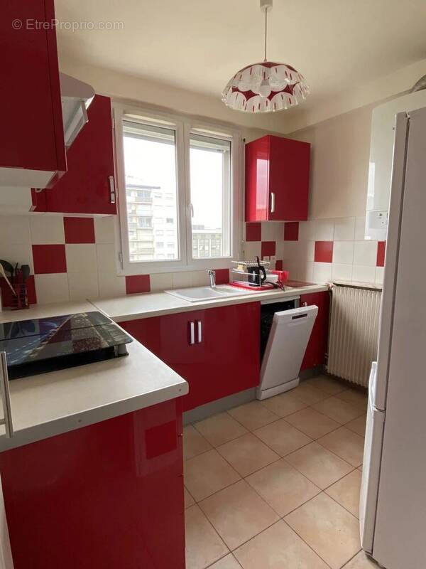 Appartement à MONTROUGE