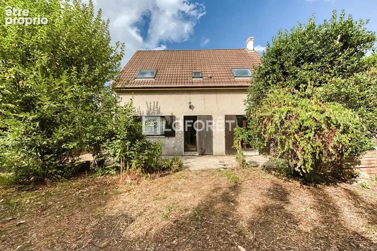 Maison Pontault Combault 5 pièce(s) 100.40 m2 - photo 12