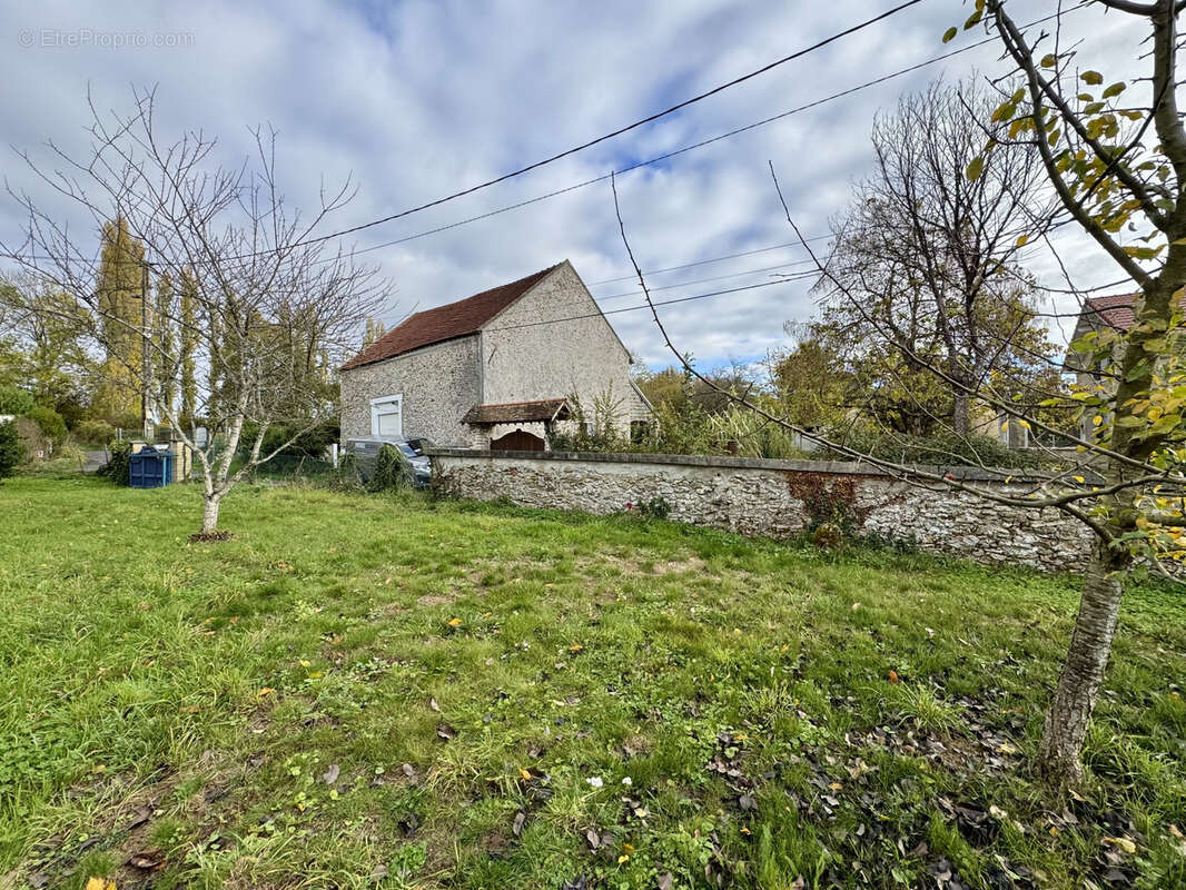 Maison à COULOMMIERS