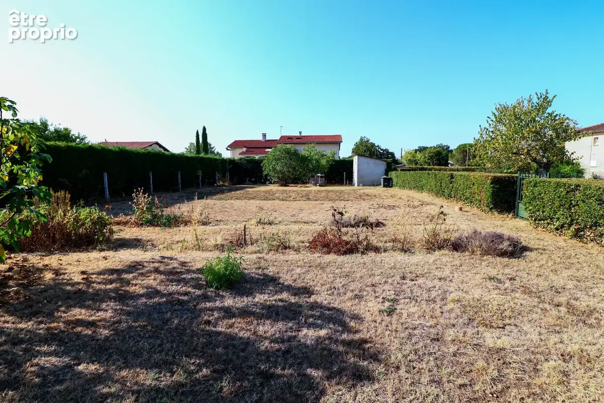 Maison familiale - 5 chambres - Piscine, double garage et grand jardin - photo 7