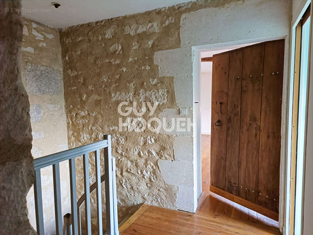 Maison à FONTENAY-LE-COMTE