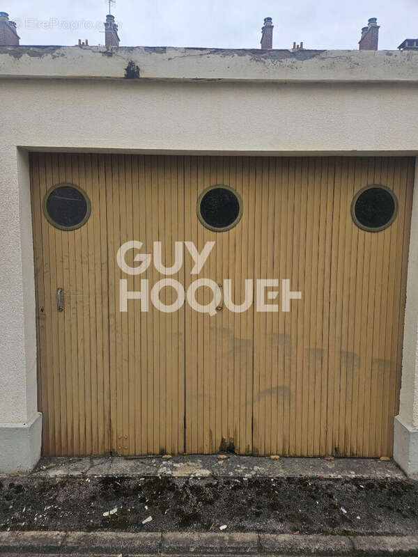 Parking à COMPIEGNE