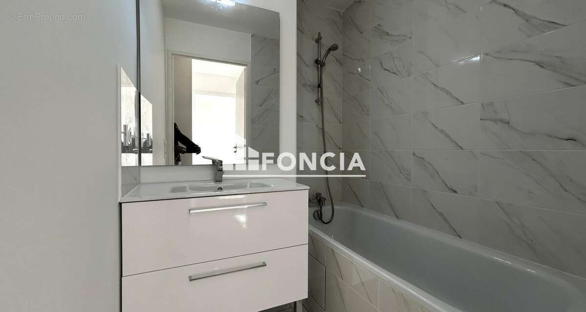 Maison à CORBEIL-ESSONNES