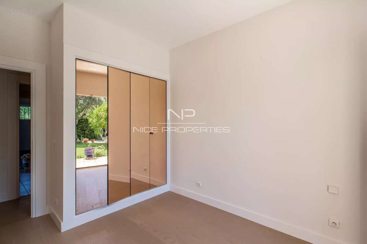 Maison à VILLEFRANCHE-SUR-MER