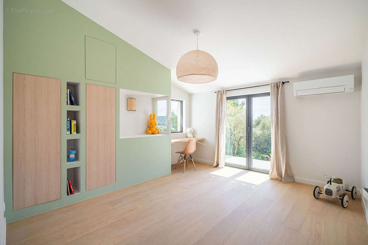 Maison à LA CADIERE-D'AZUR
