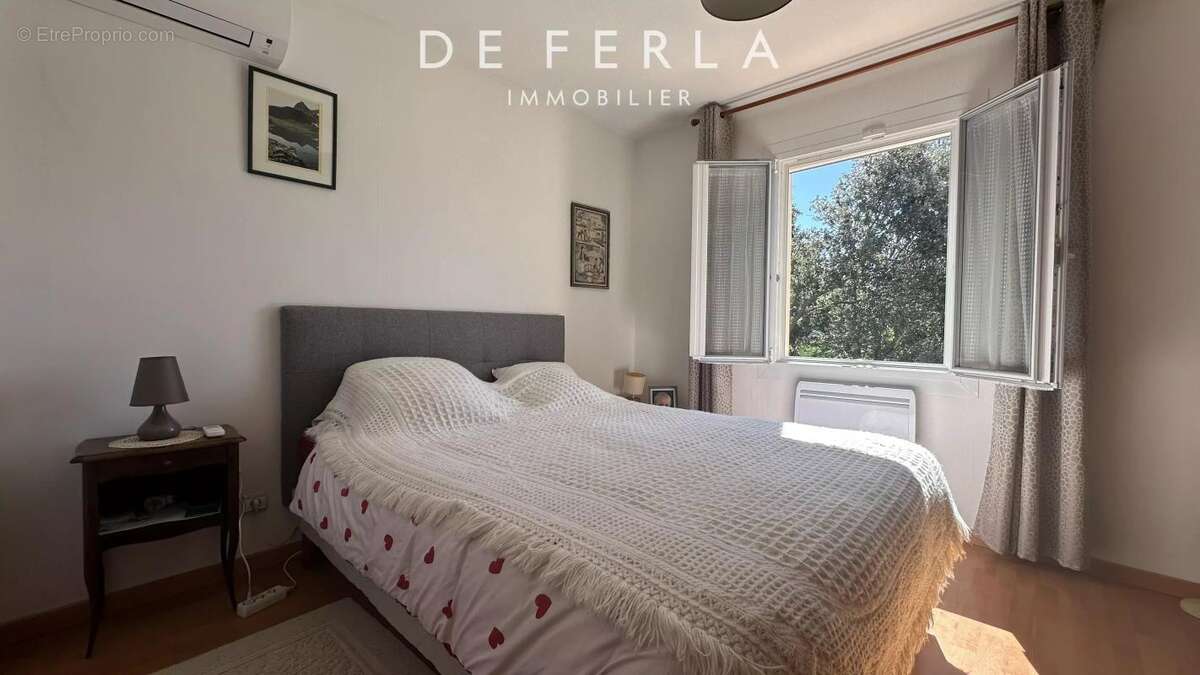 Maison à PEYROLLES-EN-PROVENCE