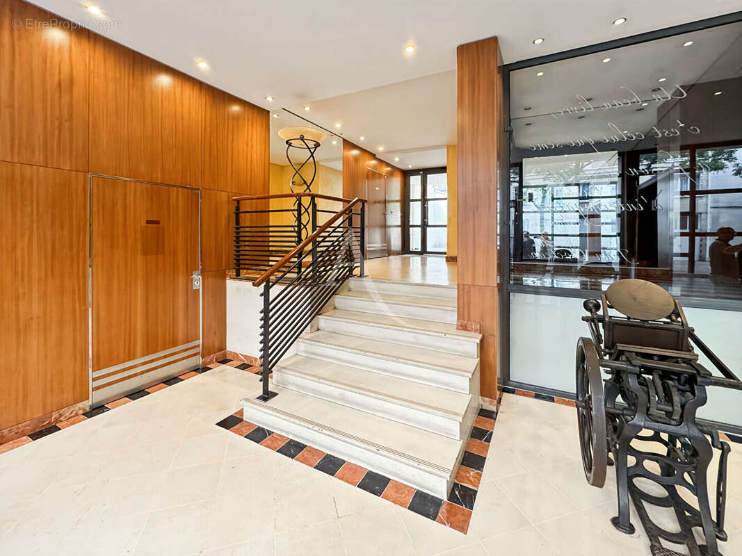 Appartement à PARIS-12E