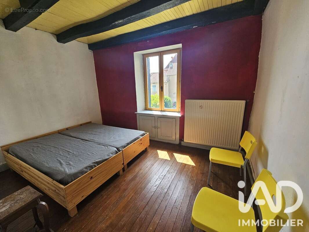 Maison 124 m² à Anchenoncourt-Et-Chazel  - photo 9