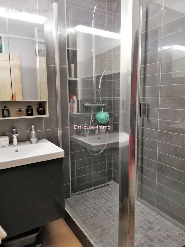 Appartement 41 m² à Eybens  - photo 8