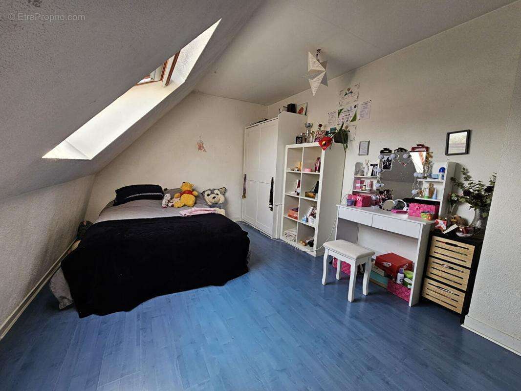 Maison à HOUDAN