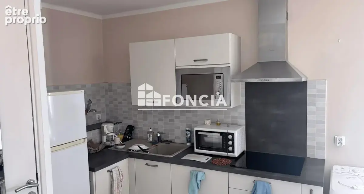 Appartement t2 coeur centre-ville et vue sur le port - photo 6