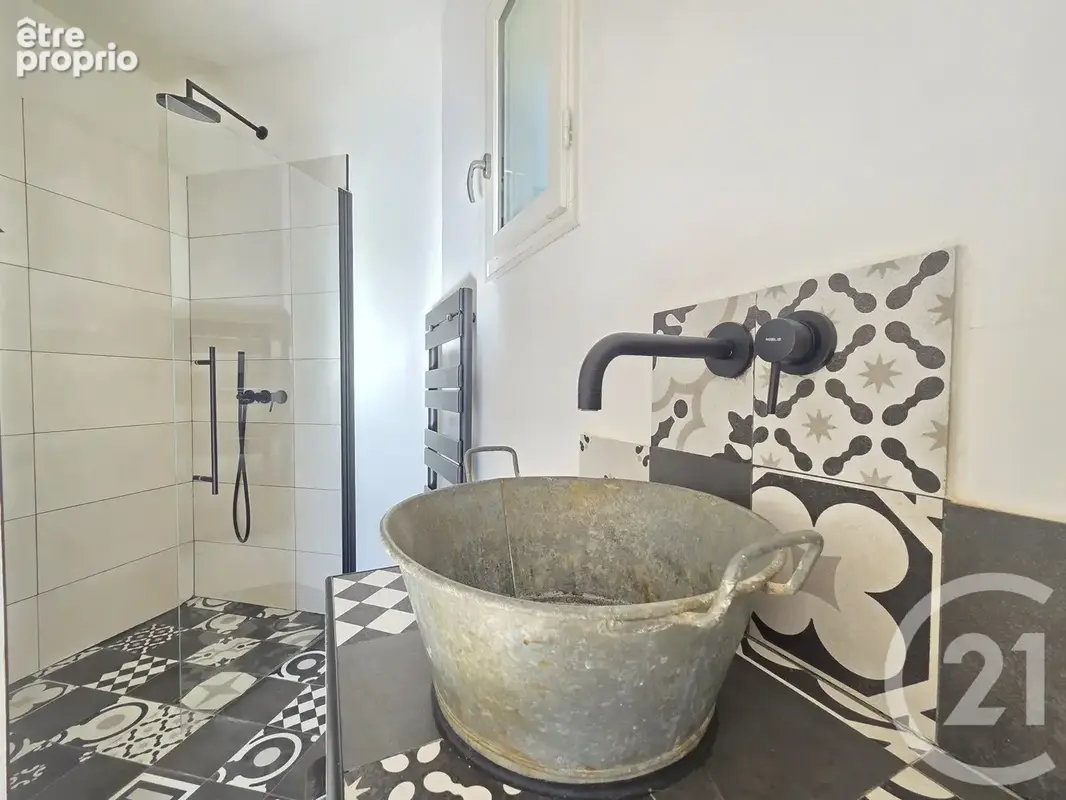 Maison 5 pièces 123 m² à vendre à Ollioules (83190) - photo 9