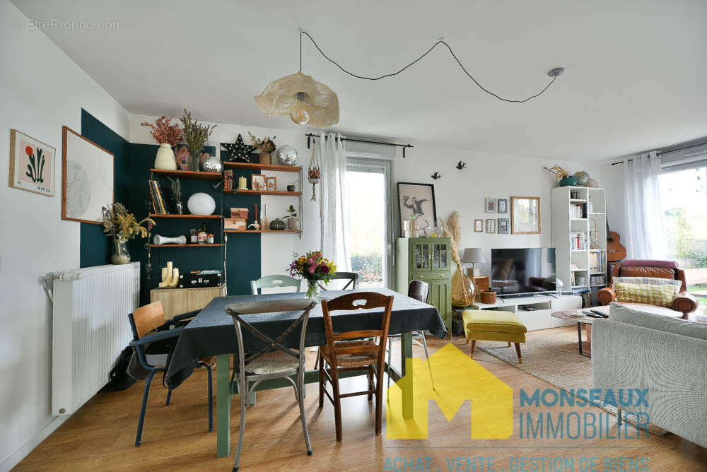 Appartement à EPINAY-SUR-ORGE