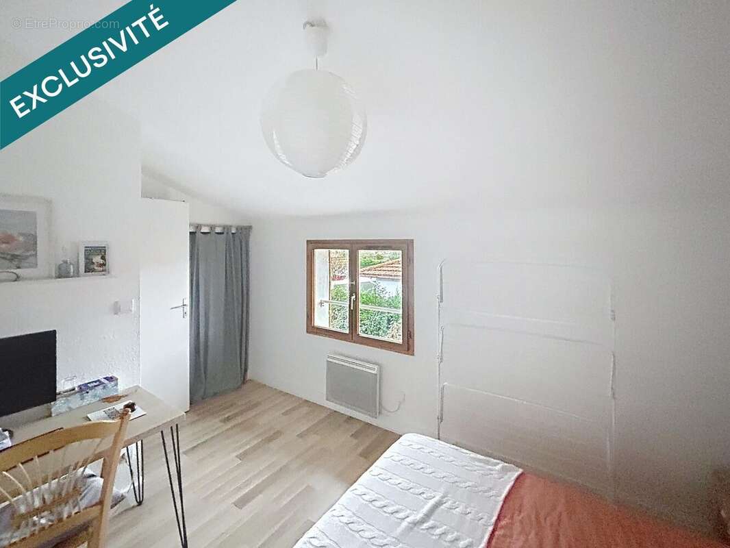 Photo 5 - Appartement à PAREMPUYRE
