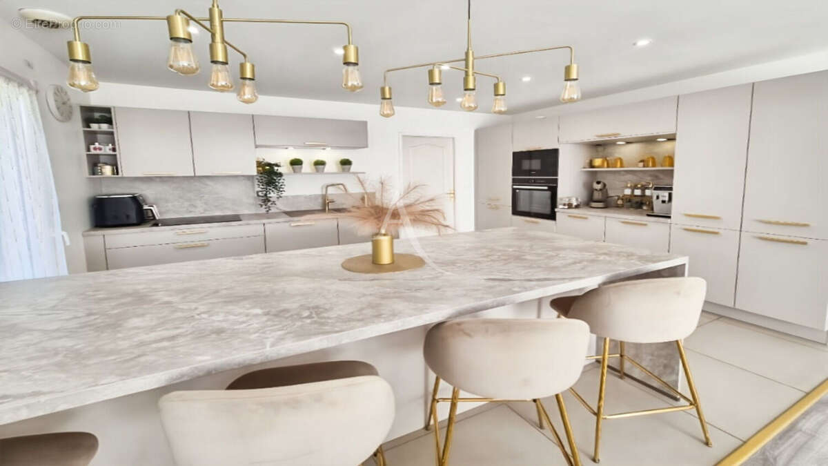 Maison à SOTTEVILLE-SOUS-LE-VAL