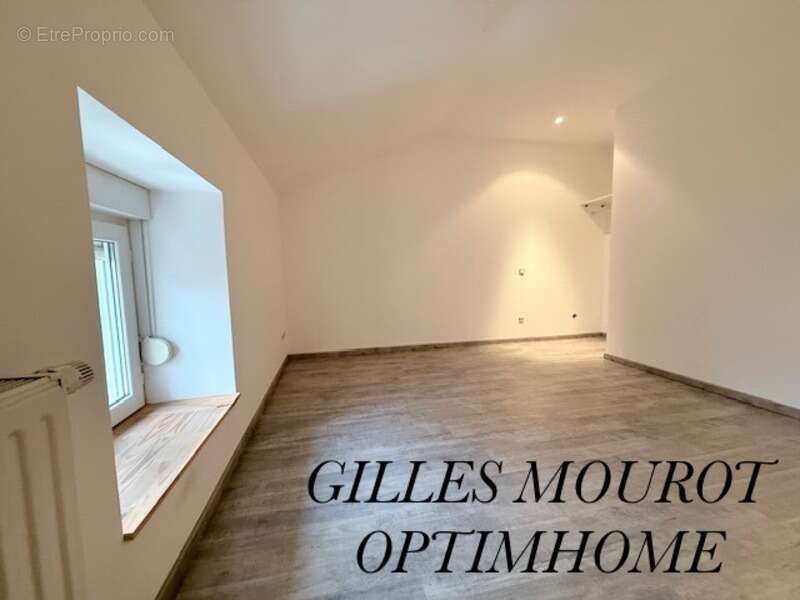 Maison à DOMMARTIN-AUX-BOIS