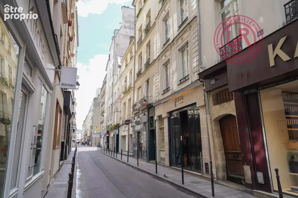 Paris 3ème - Rue des Gravilliers - Studio rénové avec 3,10m de hauteur sous plafond - photo 5