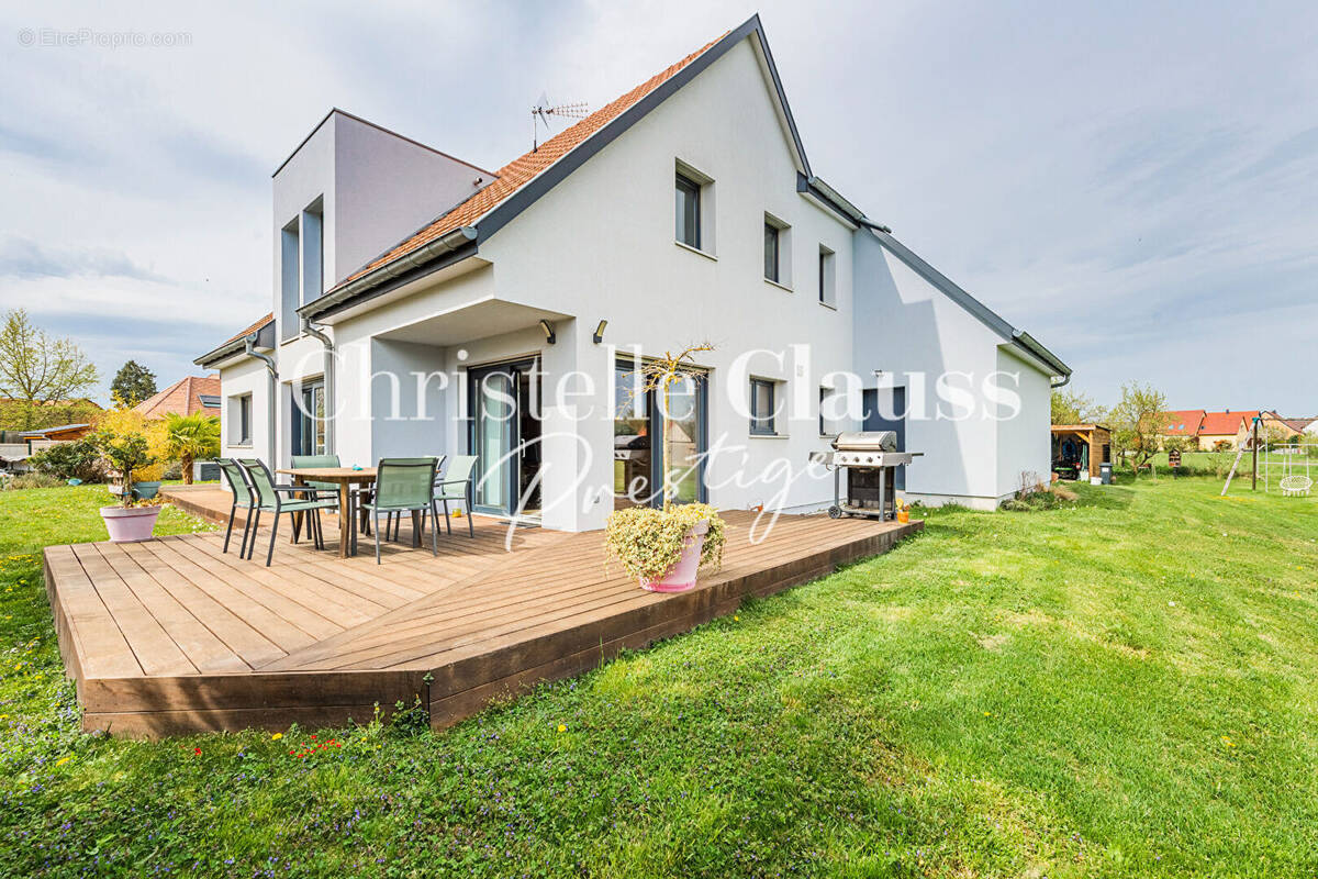 Maison à NIEDERHERGHEIM