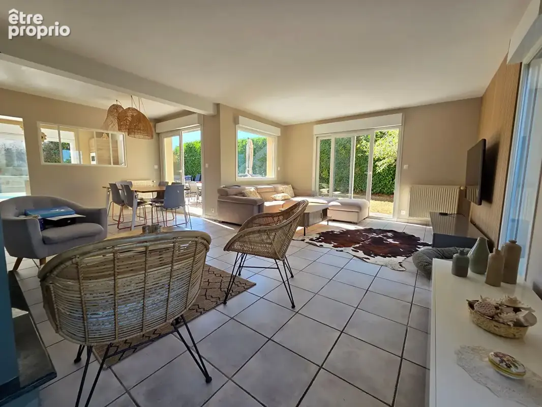 Maison Daix 7 pièce(s) 173 m2 - photo 8