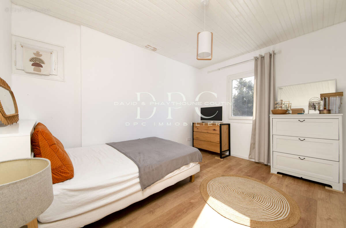 Maison T3 84m2 avec atelier, jardinet et terrasse - photo 10