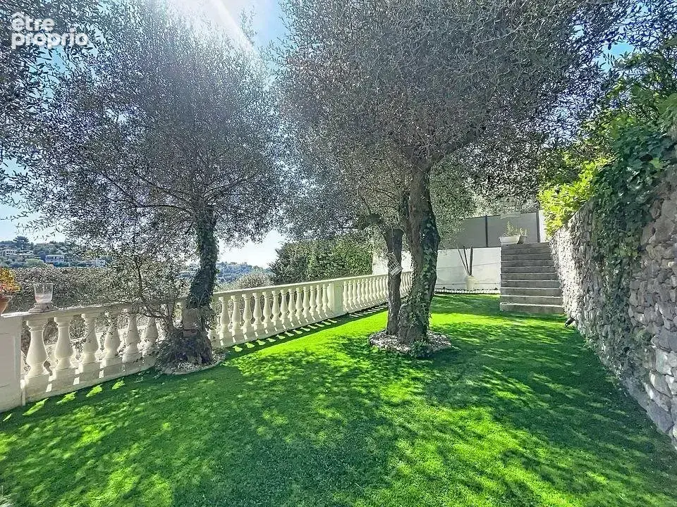 Nice – Villa avec vue mer, piscine et environnement calme - photo 8