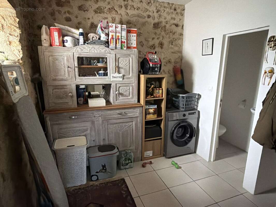 Une charmante maison individuelle offrant une vue magnifique - photo 6