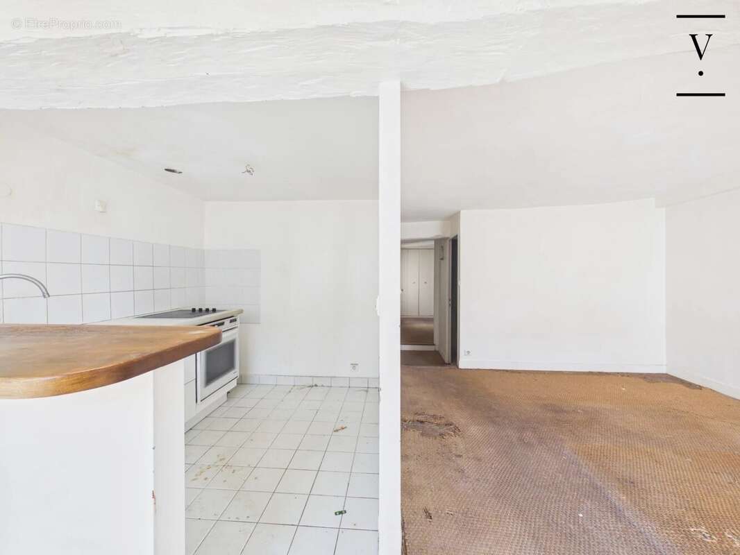 Appartement à PARIS-6E