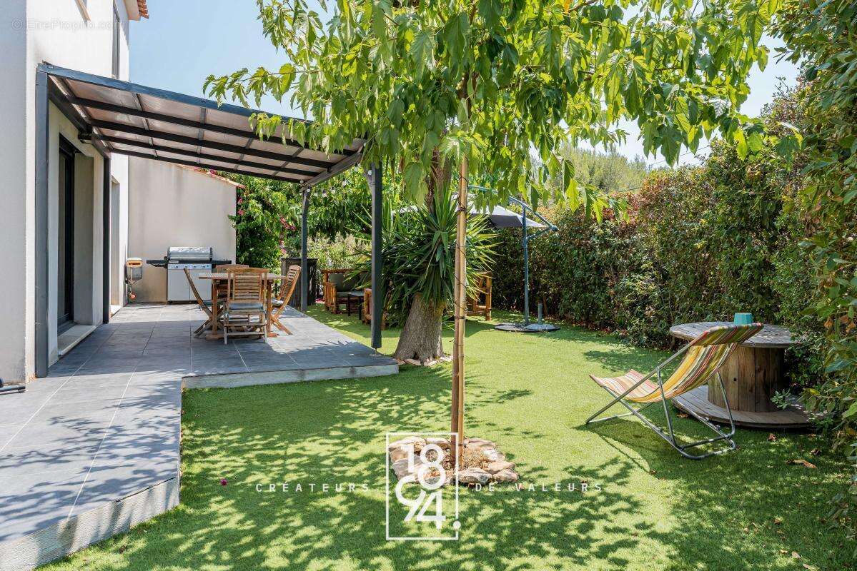 Maison  Type 5  Severiers  Piscine  Parcelle 500 m2  2018  - photo 2