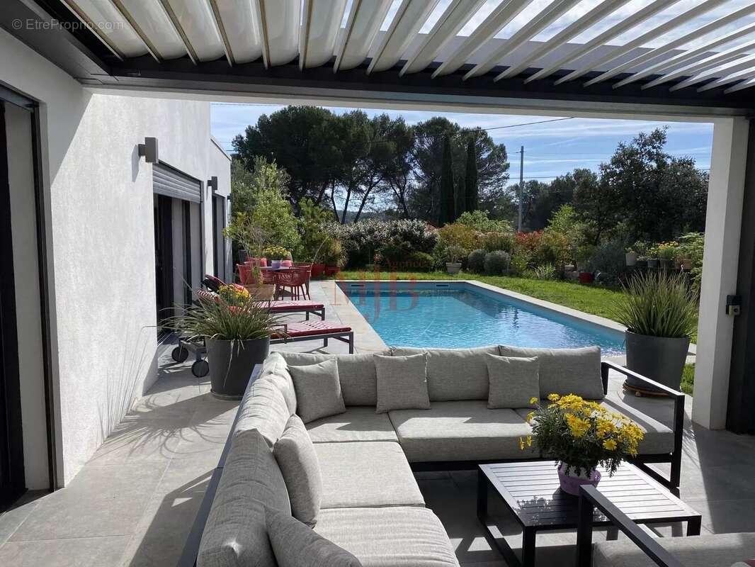 Maison à LAMBESC