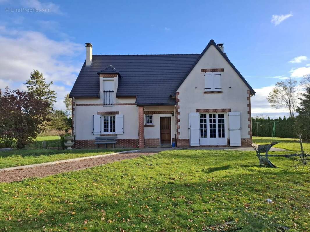 Maison à BEAUDEDUIT