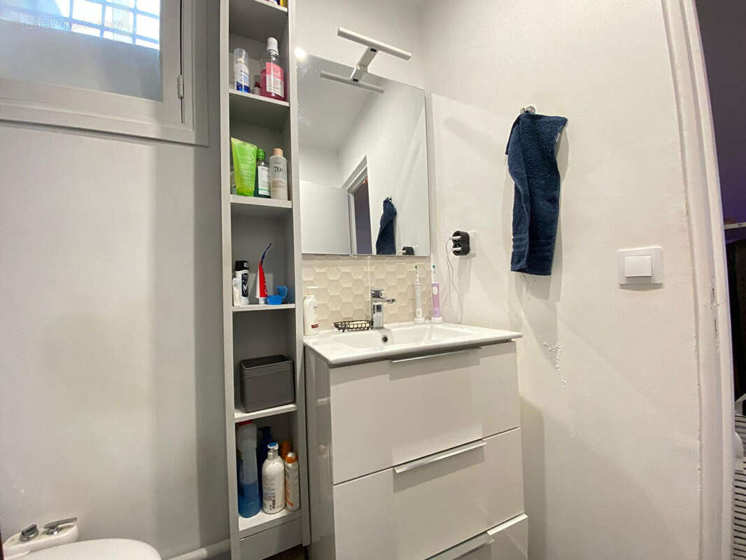 Appartement à PARIS-19E