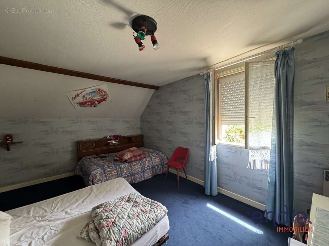 Maison à LURCY-LEVIS