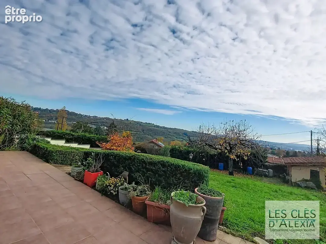 Propriété-Quatre chambres-Terrain-Montagny - photo 12