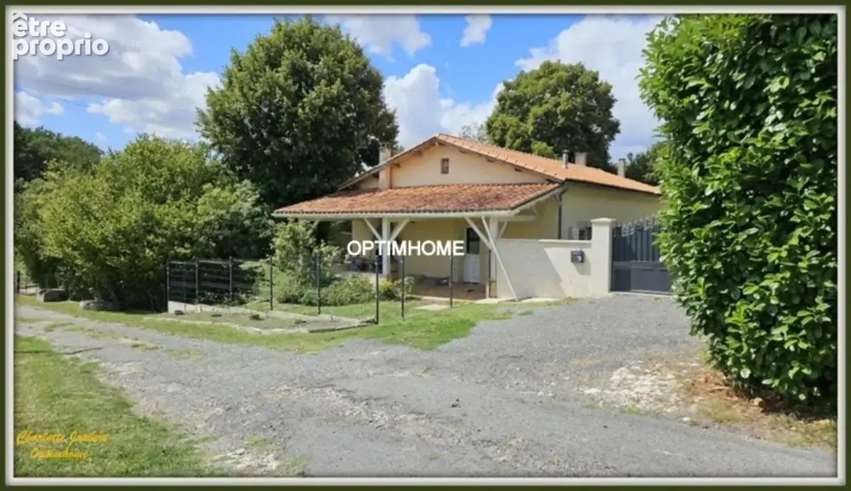 Ancien moulin rénové – 3,7 hectares au calme avec dépendances équestres - photo 23