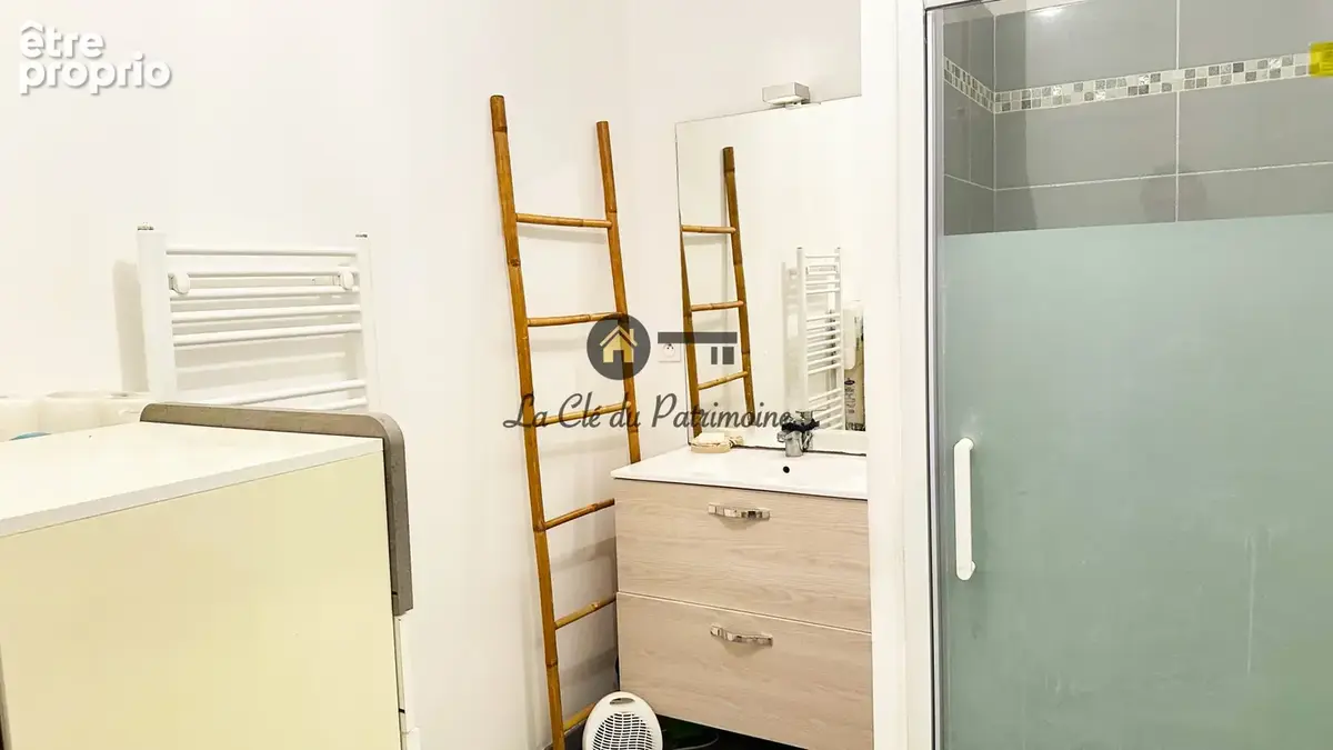 T2 rez de chaussee - jardin - parking - residence securisee - photo 10