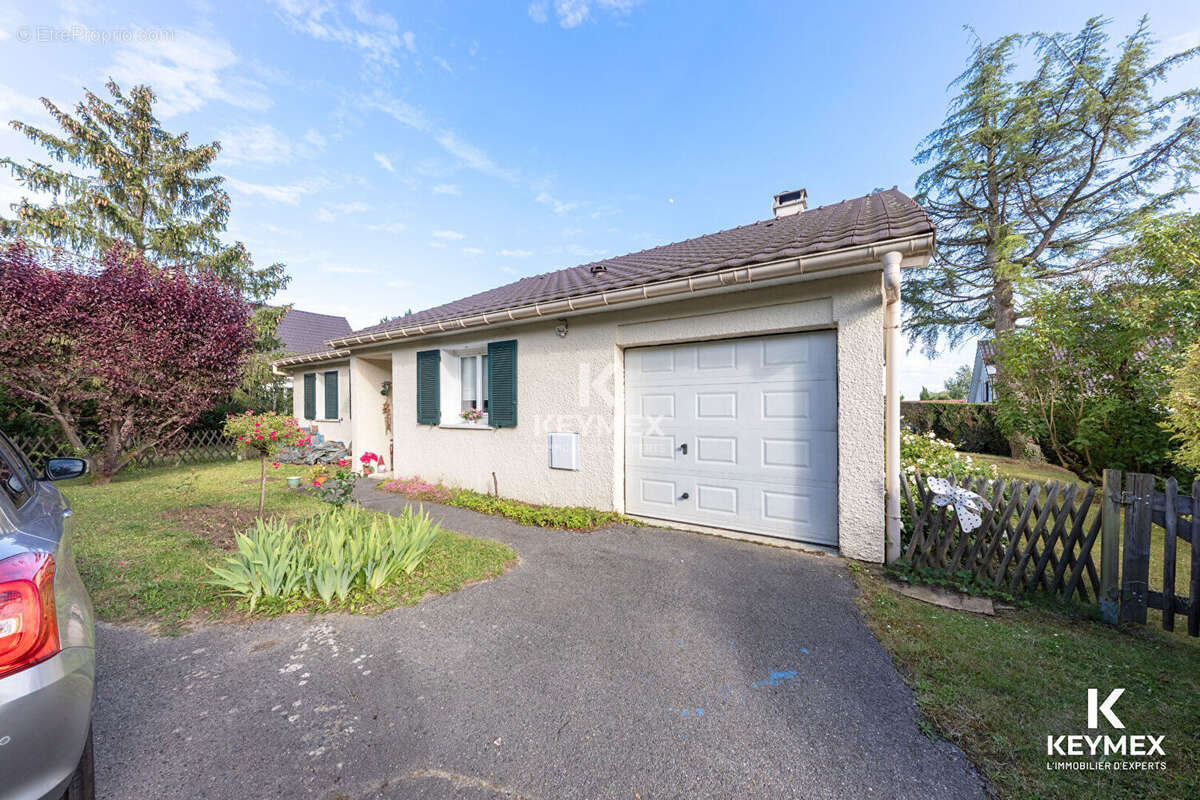 Maison à SAINT-WITZ