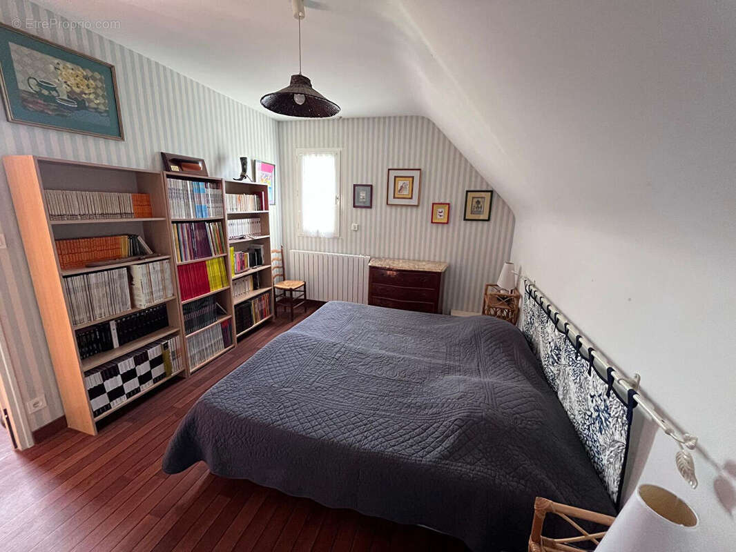 Maison à LE POULIGUEN