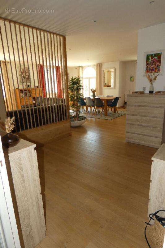 Belle maison 5 chambres - parfait état - proche commerces et écoles à pied - photo 7