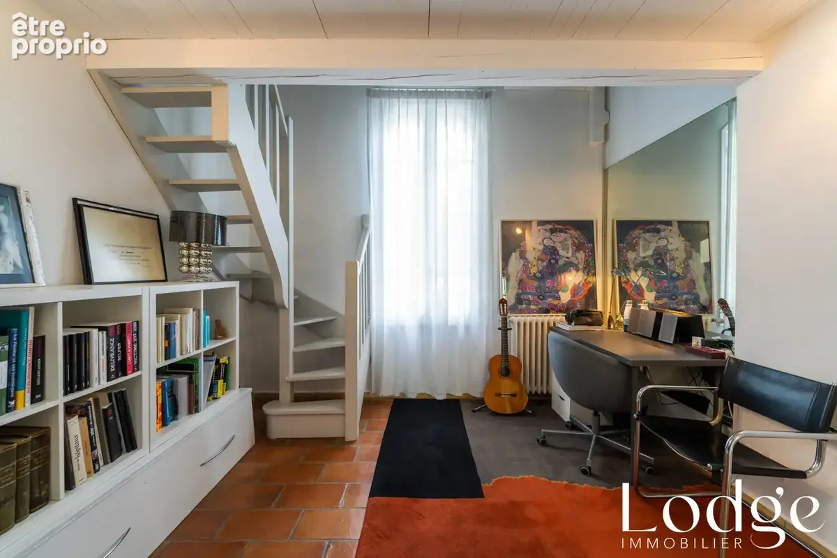 Maison 166 m² à Aix-En-Provence  - photo 4
