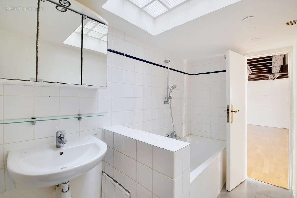 Appartement à PARIS-6E