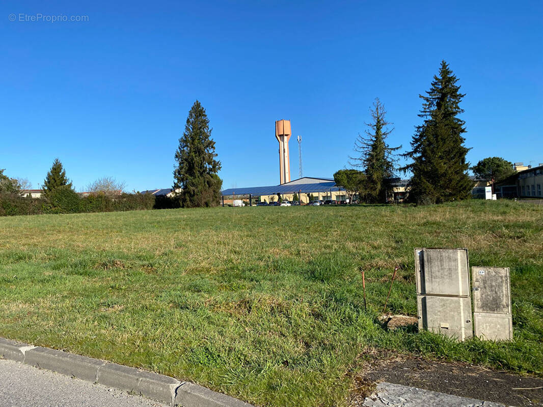 Terrain à SOUPROSSE