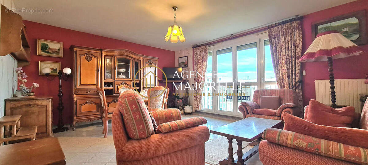 Appartement à LAXOU