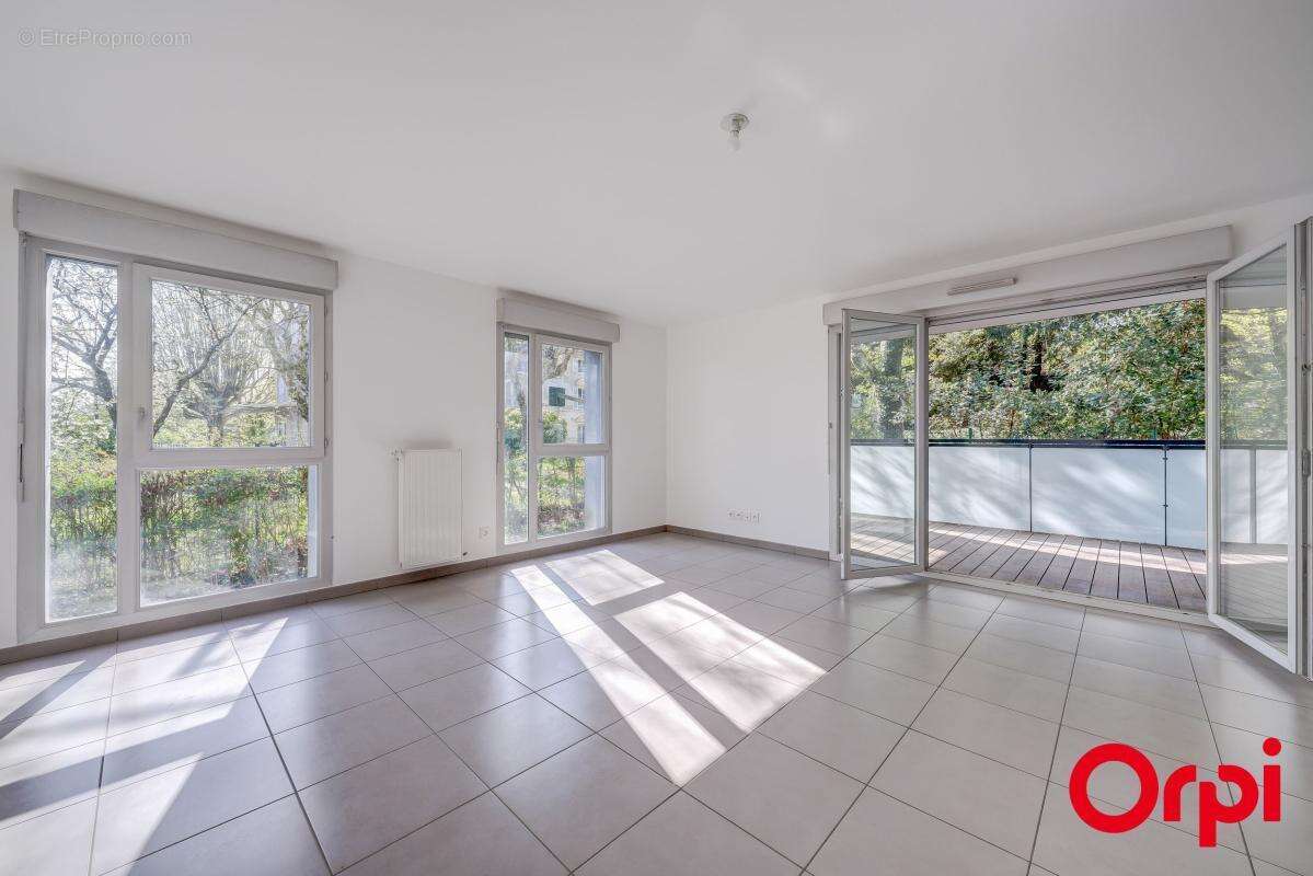 Appartement à SAINT-GERMAIN-AU-MONT-D&#039;OR